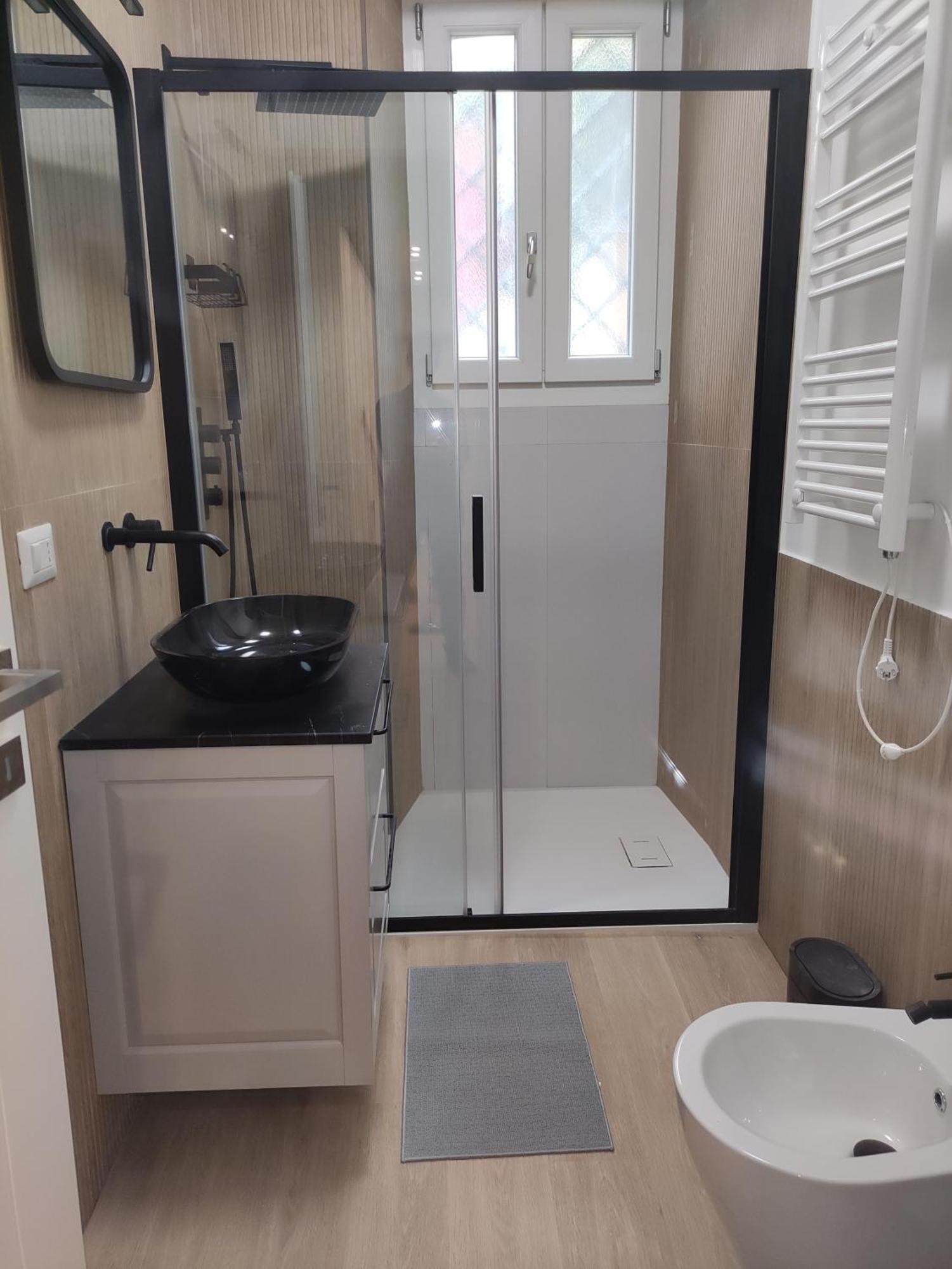 Metro Mirti Rome Suite Экстерьер фото